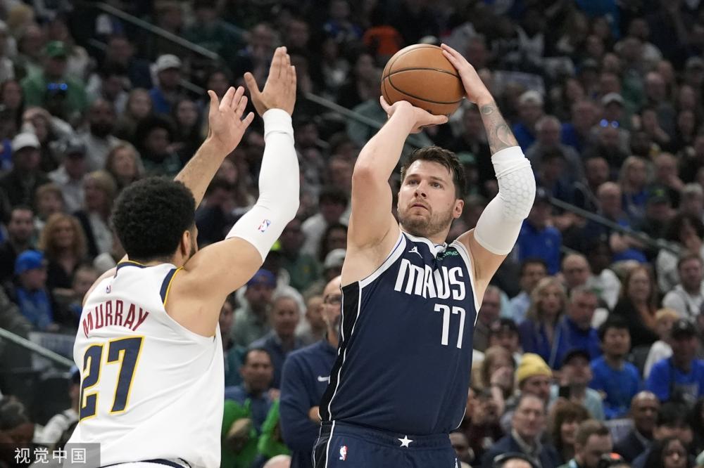 对方门将轻 对方门将轻