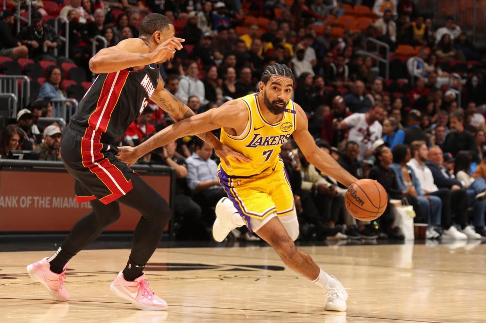 而不是仅凭 而不是仅凭